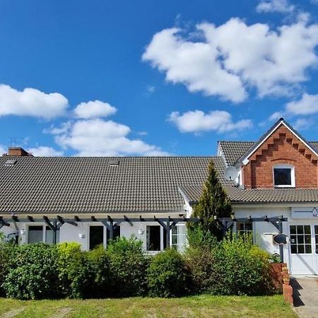 Haus Schmidt Apartment Alt Bukow Екстериор снимка
